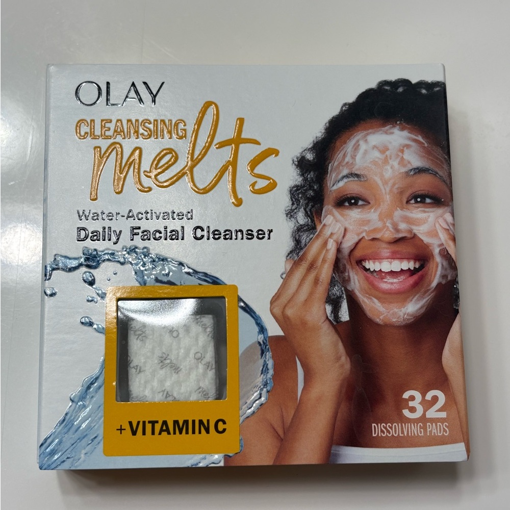 Olay White and Gold Cleanser Exfoliant